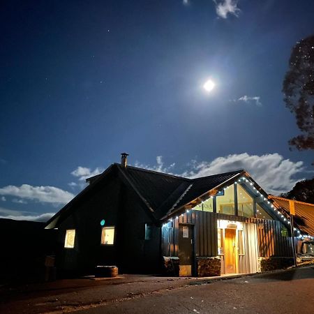 Cooroona Alpine Lodge Фоллс-Крік Екстер'єр фото