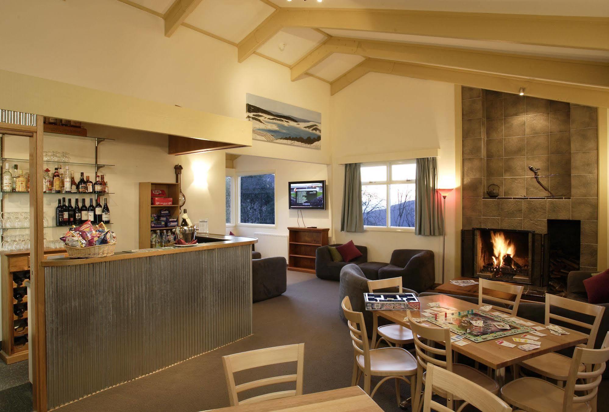 Cooroona Alpine Lodge Фоллс-Крік Екстер'єр фото
