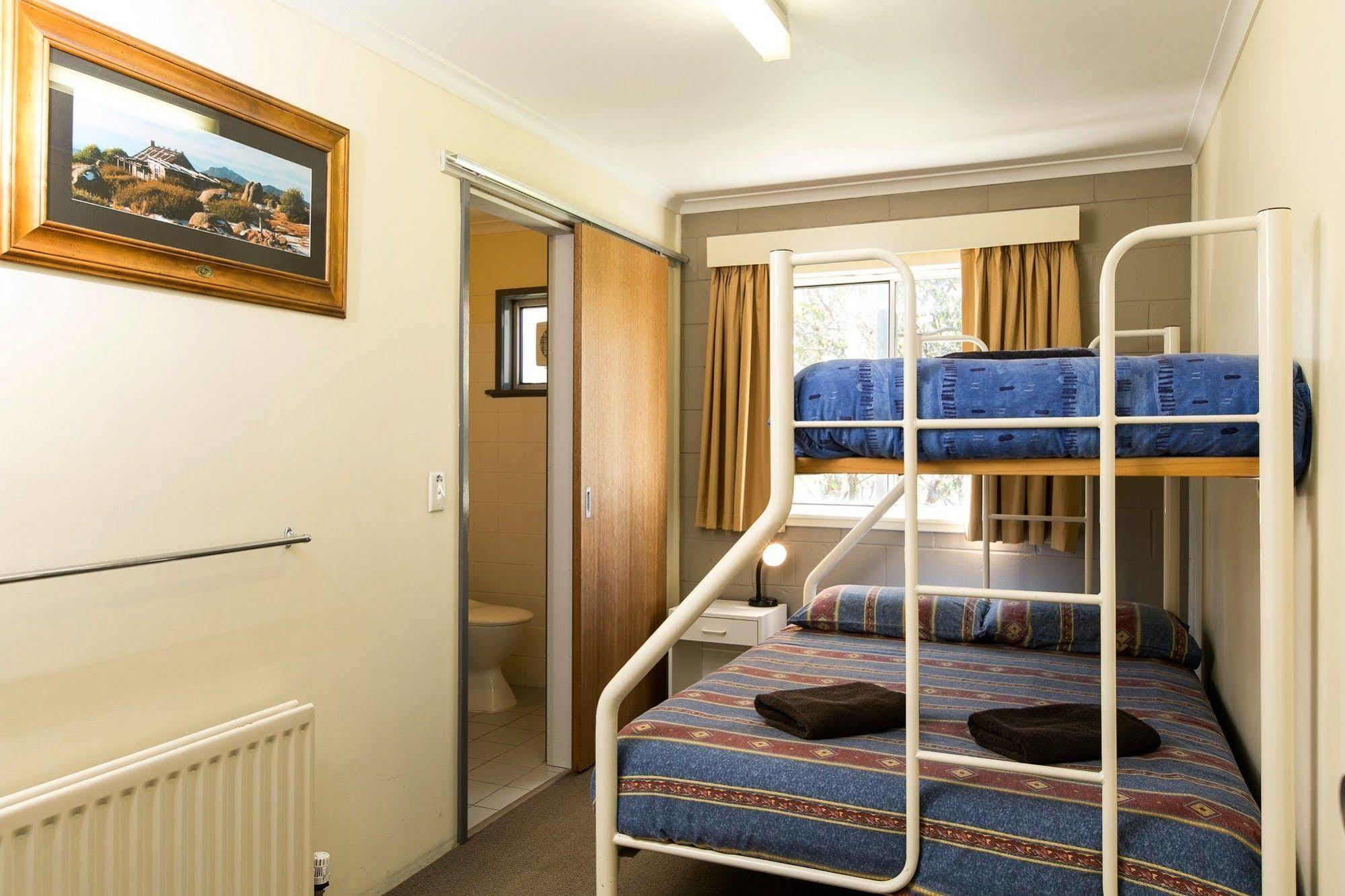 Cooroona Alpine Lodge Фоллс-Крік Екстер'єр фото
